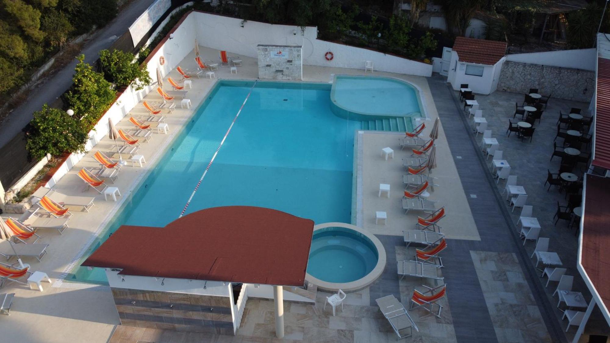 Villaggio Elisena 3*